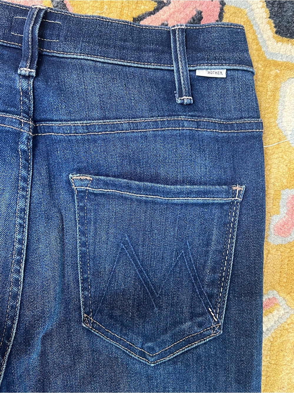NWOT MOTHER The Hustler Ankle Fray jeans in size 27 - Picture 7 of 13